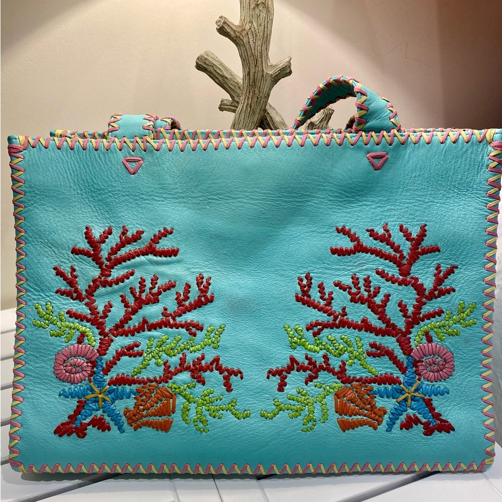 L. McLaughlin tote